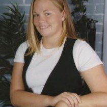 Shaina K swim instructor