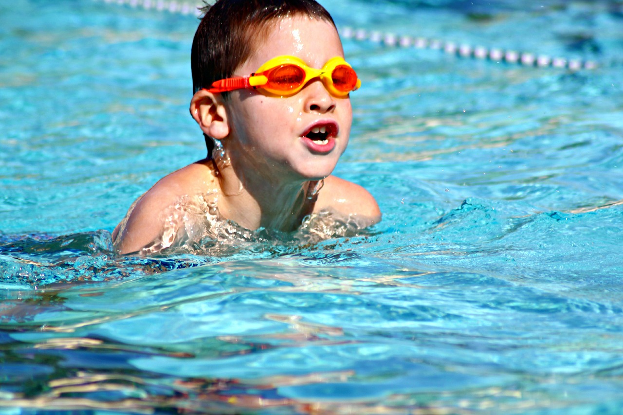 swimming in the swimming pool