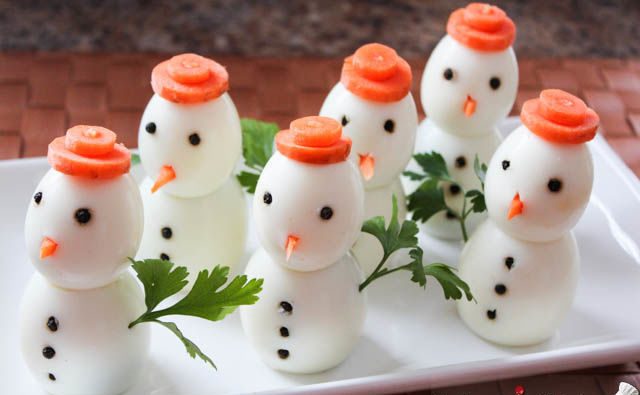 Healthy Snacks, Egg Snowmen for the Holidays